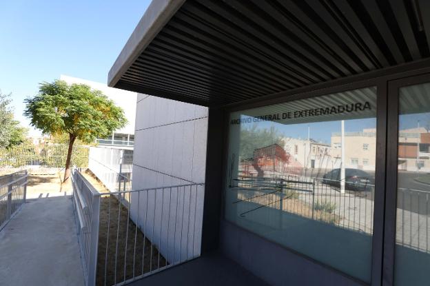 Cultura prevé abrir en Mérida el nuevo Archivo Regional en 2021 tras seis años cerrado