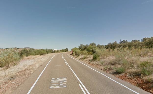 Un motorista de 31 años, en UCI tras sufrir un accidente cerca de Alange