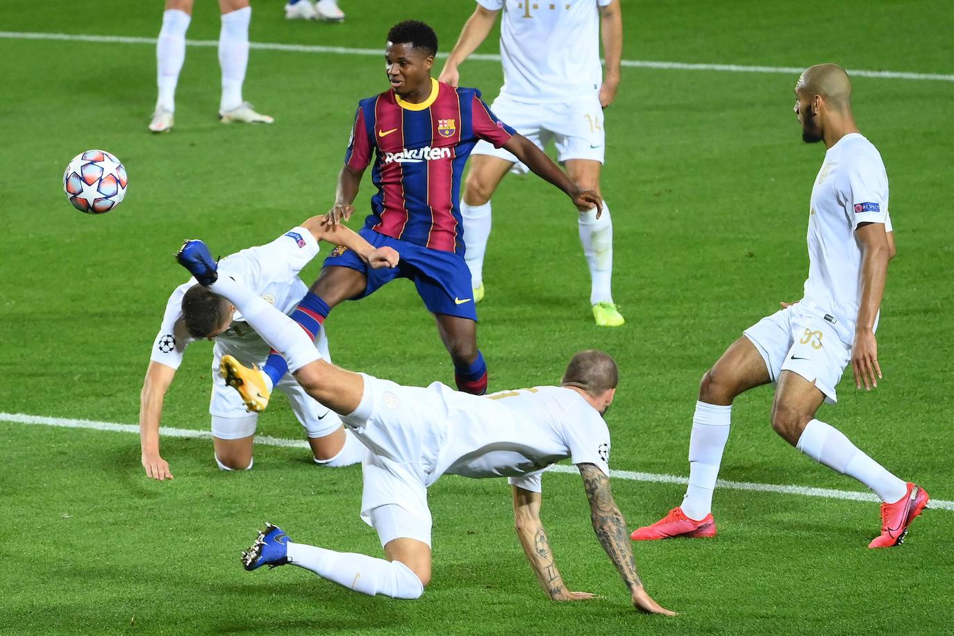 Las mejores imágenes del Barcelona-Ferencvaros