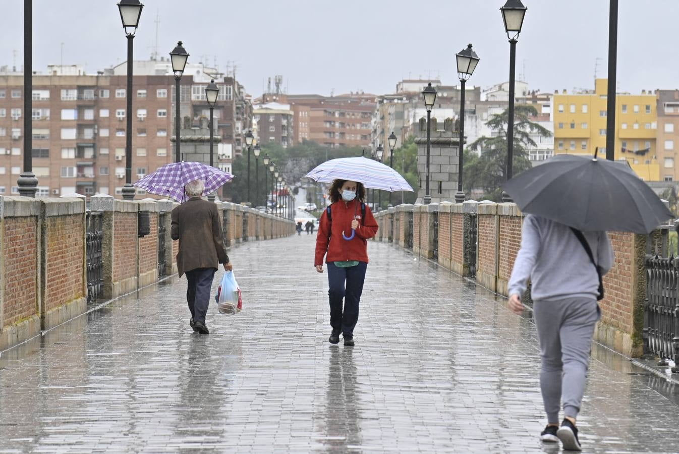 Las intensas lluvias de la borrasca Bárbara, en imágenes