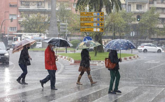 'Bárbara' desaparece este jueves pero mantiene a Badajoz y Cáceres en riesgo por lluvias