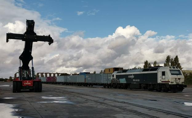 Adjudicado el proyecto para enlazar Montijo con la vía del AVE