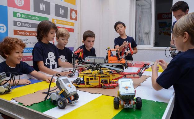 15 colegios extremeños participarán en los Premios Retotech de Robótica, Programación e Impresión 3D