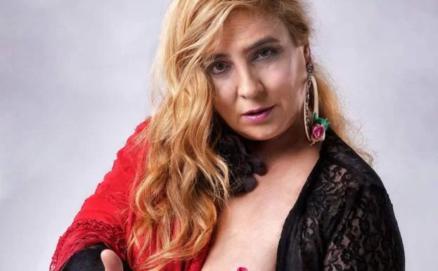 Pilar Andújar lleva sus sesiones de flamenco para mastectomizadas a un congreso del cáncer