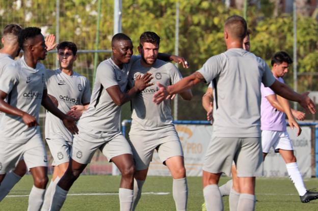 «Le tiras una lavadora y te la remata»