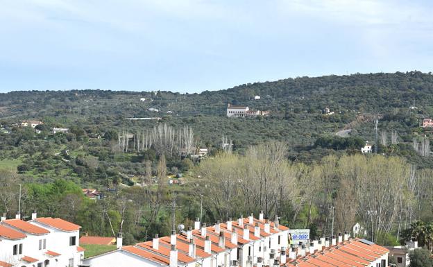 Luz verde ambiental a parte del proyecto turístico de Robe Iniesta en Plasencia