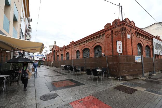 Larry Smith alega ante el Ayuntamiento de Mérida para seguir con la obra del Calatrava