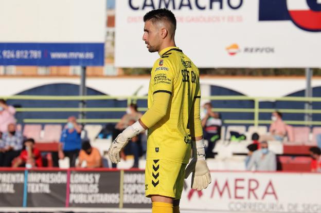 Sebas Gil en el amistoso frente al Manchego. / E. D.