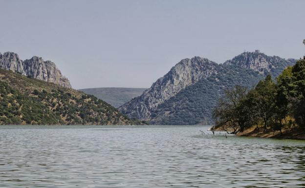 Mes de las Reservas de la Biosfera de Monfragüe y el Tajo Internacional