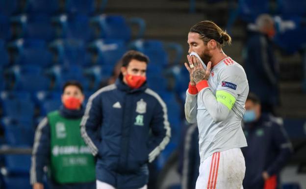 Ramos evita que la polémica sobre su renovación eclipse el España-Alemania