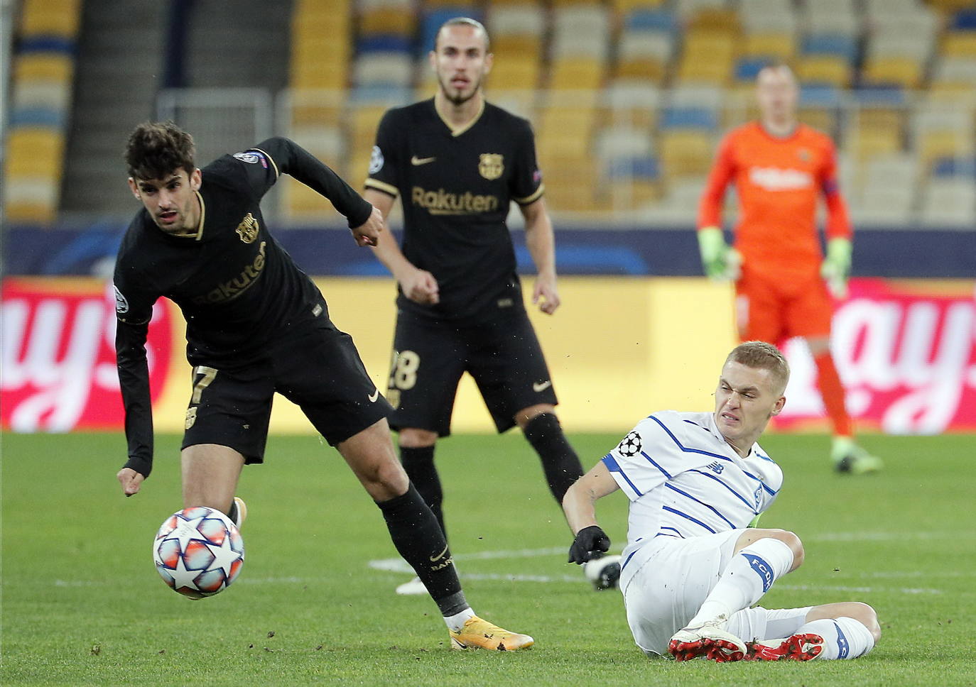 Las mejores imágenes del Dinamo de Kiev-Barcelona