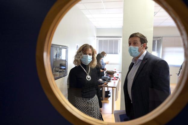 La Junta convocará 697 plazas en las oposiciones de Secundaria