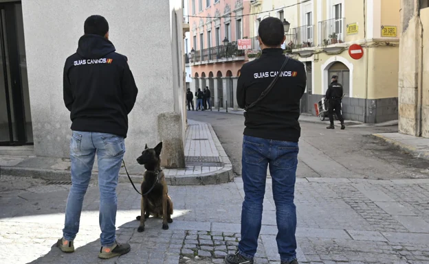 Dos detenidos en una redada contra el tráfico de drogas en el Casco Antiguo de Badajoz