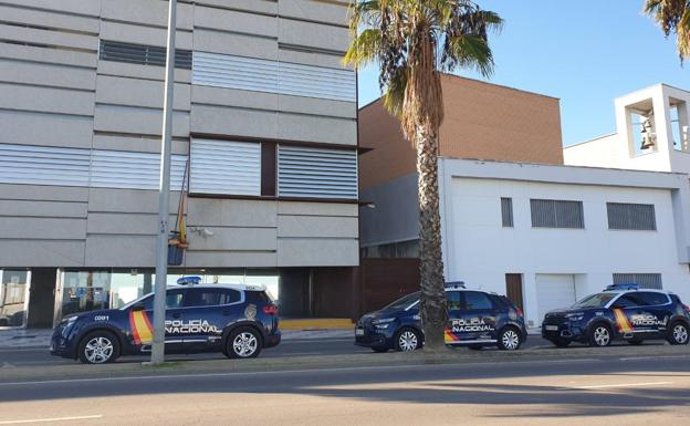 Los dos heridos por disparos de la Policía Local en Villanueva de Serena pasan este jueves a disposición judicial