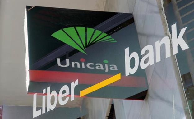 Liberbank y Unicaja, a un paso de cerrar su fusión