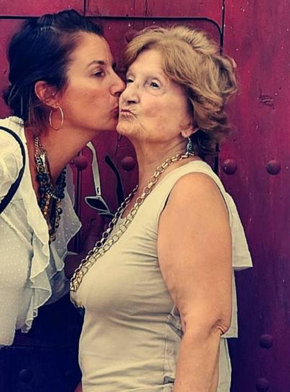 Conchita Luceño con su madre, Valeria Julián. / CEDIDA