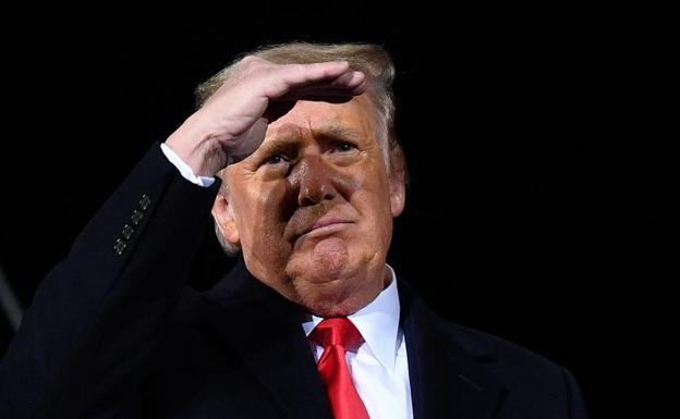 trump-kh5B-U130134735616KaC-624x385@RC.jpg