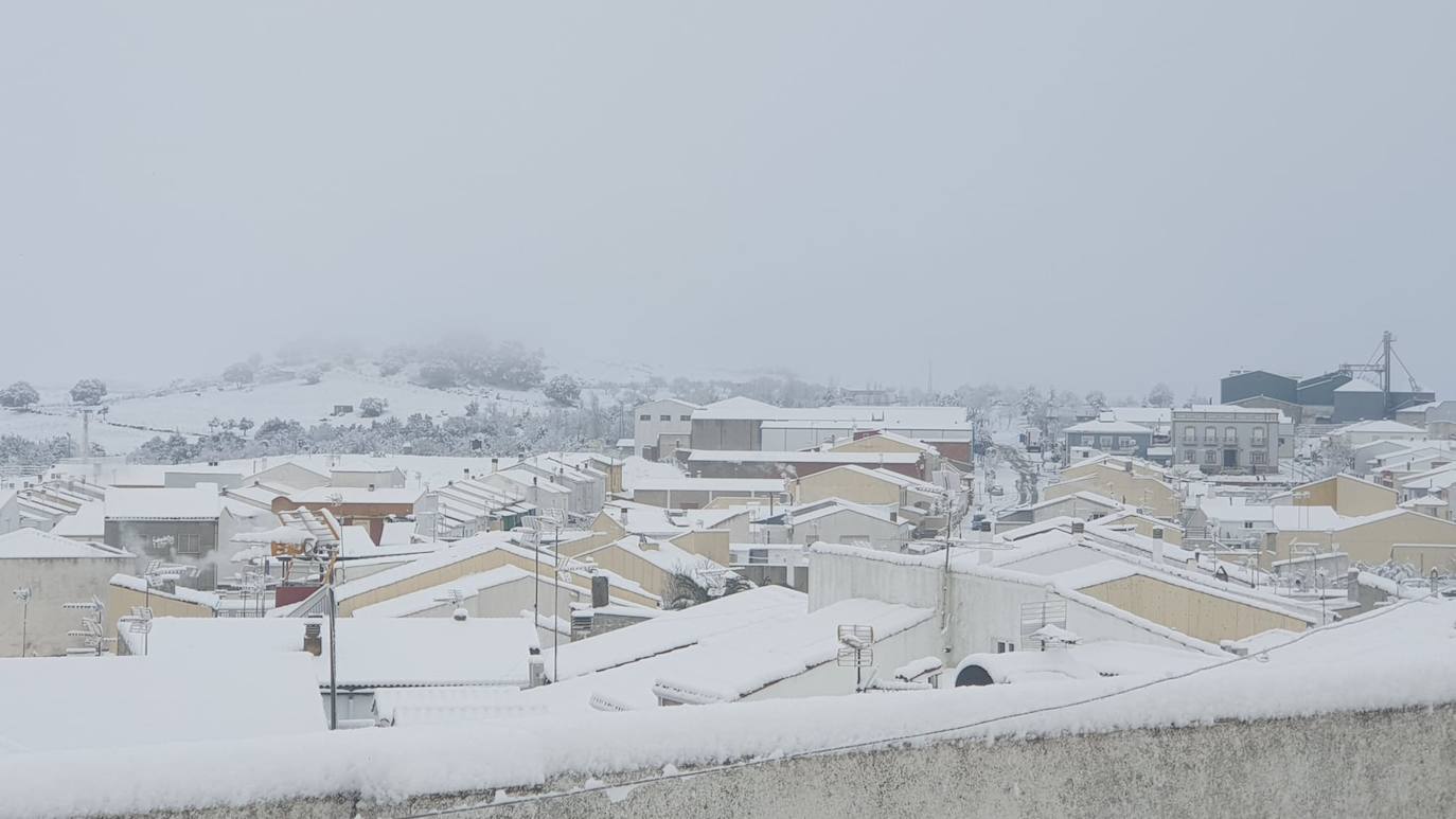 Las mejores imágenes de la nieve en la región este domingo