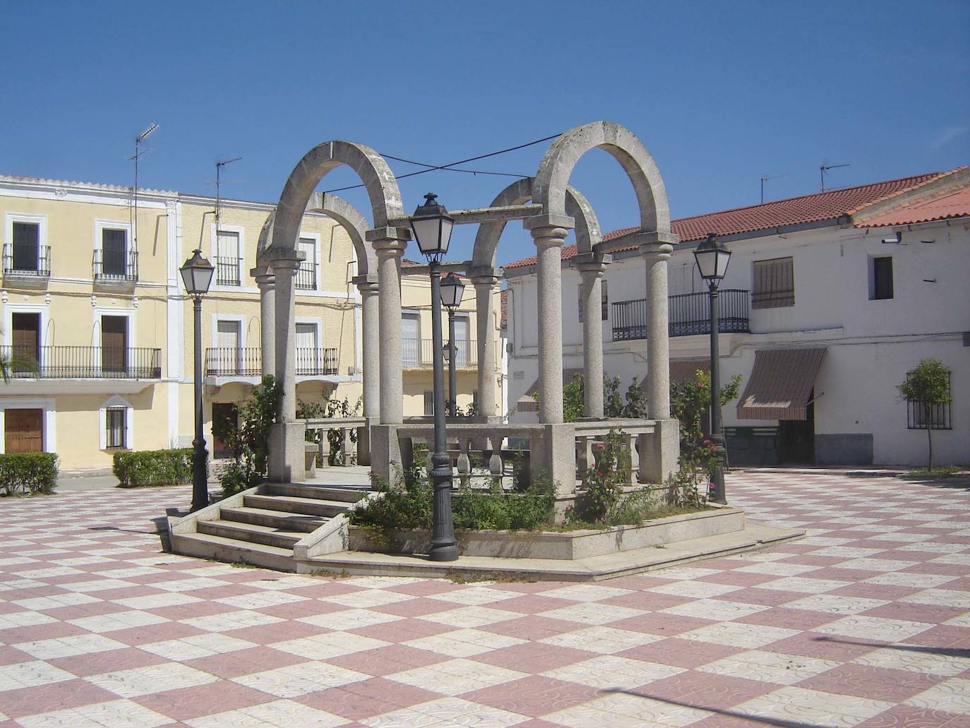 Un año de cárcel por vender marihuana y hachís en su domicilio de Acehúche