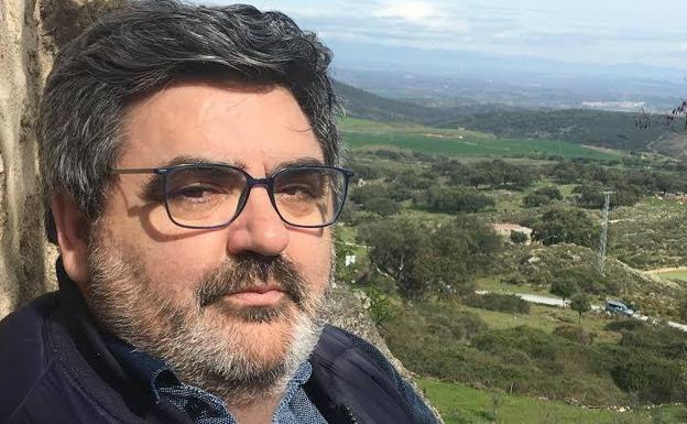 Muere por covid Joaquín Paredes, exsecretario de organización de IU Extremadura