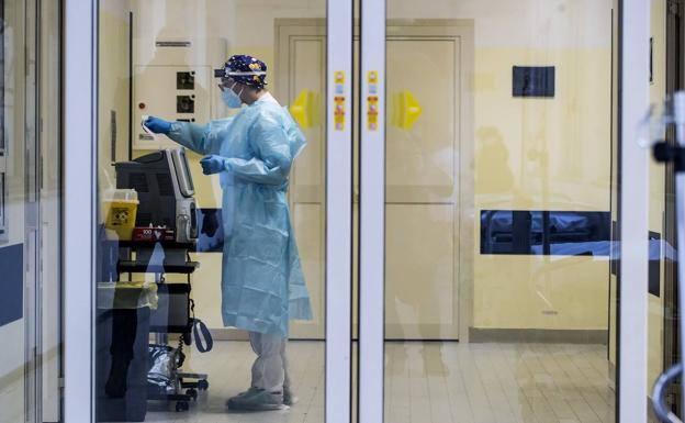 Doce positivos disparan la incidencia por encima de 600