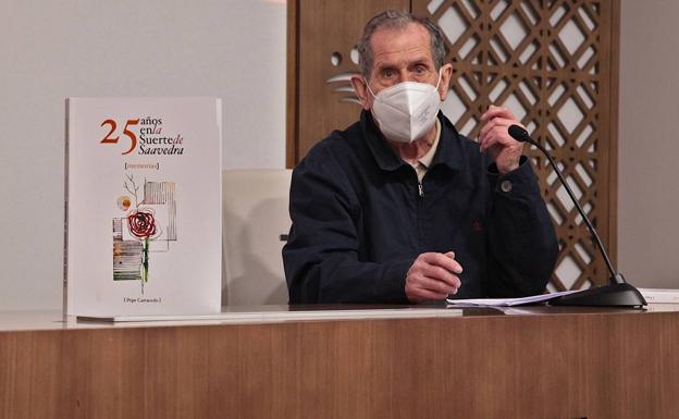 La Diputación edita el libro del cura frexnense Pepe Carracedo