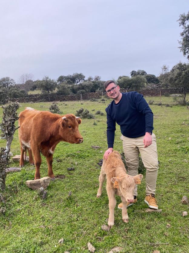 «En el campo, hay que saber hacer de todo para ahorrar dinero»