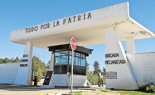 El SES realizará un cribado masivo en la base militar de Bótoa tras detectar un positivo