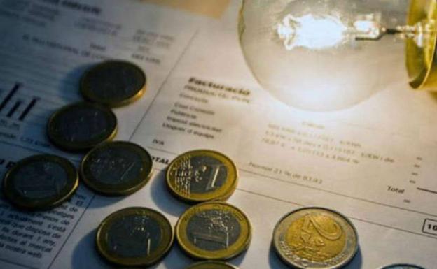 Fregenal recibe 14.000 euros para el pago de luz, agua y gas de las familias más necesitadas