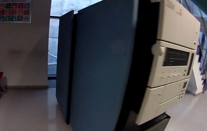 Andorra dona una computadora de 1973 al Museo de Historia de la Computación de Majadas de Tiétar