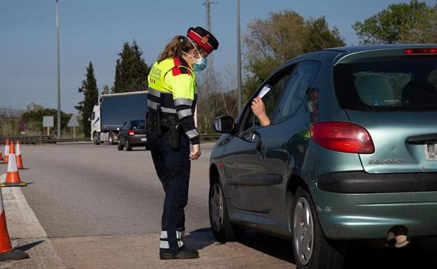 Cataluña regresa al confinamiento comarcal