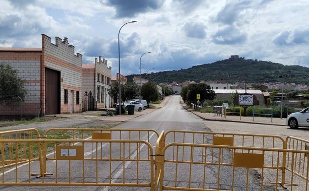 La Junta decreta el cierre perimetral de cinco localidades y prorroga el de Guareña