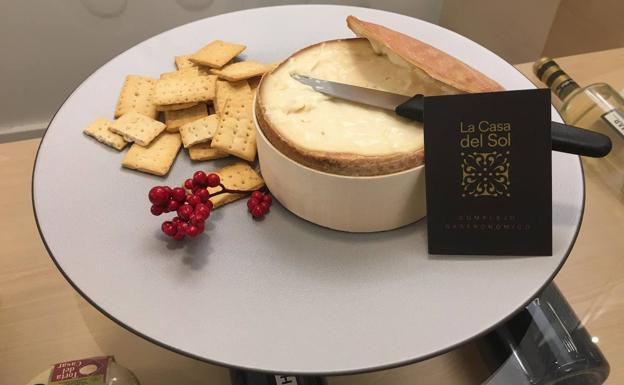 La DOP Torta del Casar celebra la Feria del Queso en el complejo gastronómico la Casa del Sol
