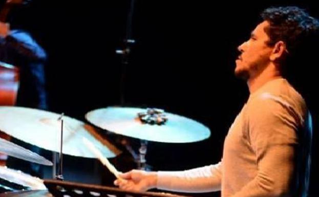 El percusionista pacense Iván Sanjuán presenta su disco 'Friendship' en el Gran Teatro de Cáceres