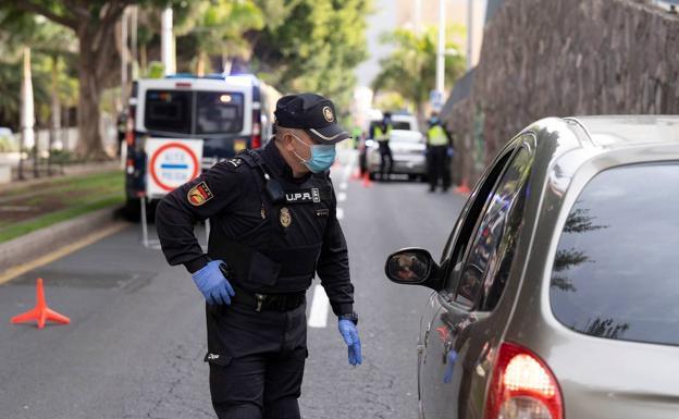 Desde hoy se levanta el cierre de Extremadura y este viernes el toque de queda se retrasa a las doce