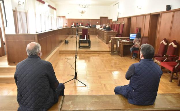 Los acusados de estafar a la cooperativa de Fuente de Cantos devolverán 30.000 euros