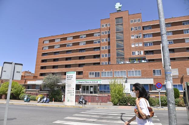 Muere en el hospital el niño de dos años que cayó por unas escaleras en Badajoz