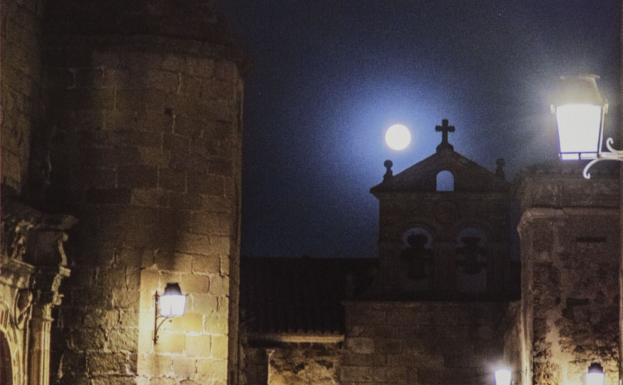 El Plena Moon de Cáceres inicia una nueva edición presencial