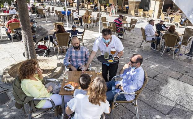 Tres de cada cuatro empresas del sector turístico en ERTE han vuelto a su actividad