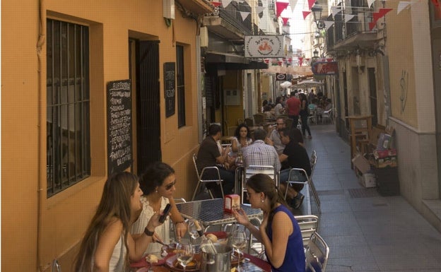 Los hosteleros de Badajoz: «Quedan quince días para la feria y no sabemos nada»