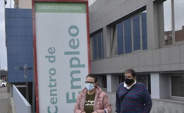 El paro baja en 5.544 personas en Extremadura durante mayo