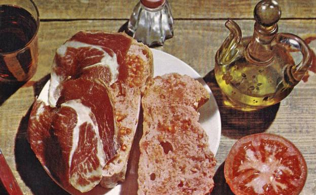 Pan con tomate, del desdén burgués al estrellato