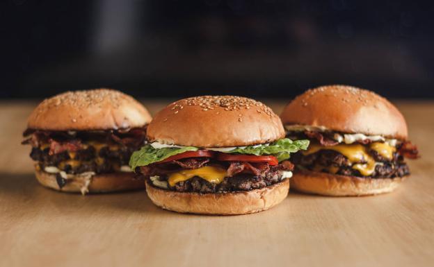 Hamburguesas y chuletones que no lo son