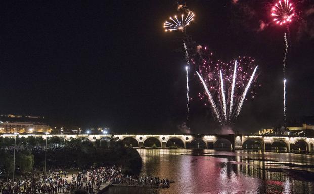 Los fuegos de la Feria de Badajoz se podrán disfrutar sin limitaciones de aforo