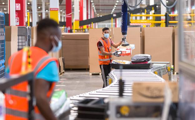 Amazon firma la compra de los terrenos en la plataforma logística de Badajoz