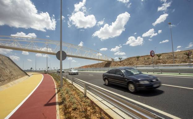El fin de semana se salda con una víctima mortal y 25 heridos en accidentes de tráfico en la región
