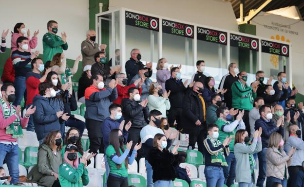 Los clubes extremeños acuerdan un precio único de 10 euros para las aficiones visitantes