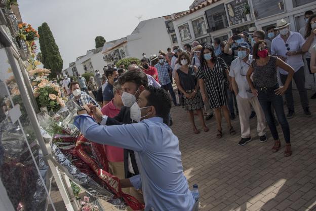 El PSOE se queja de que no fuera invitado al memorial sobre la matanza de Badajoz