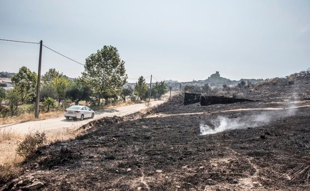 Controlado el incendio de Alburquerque que ha arrasado 650 hectáreas