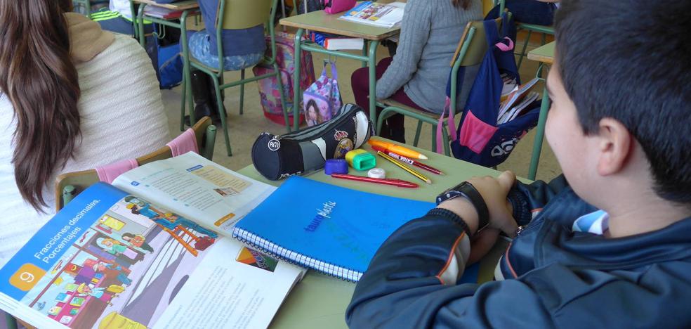 Concedida la ayuda a los centros educativos destinada a la compra de libros y material escolar - Vimarsana News